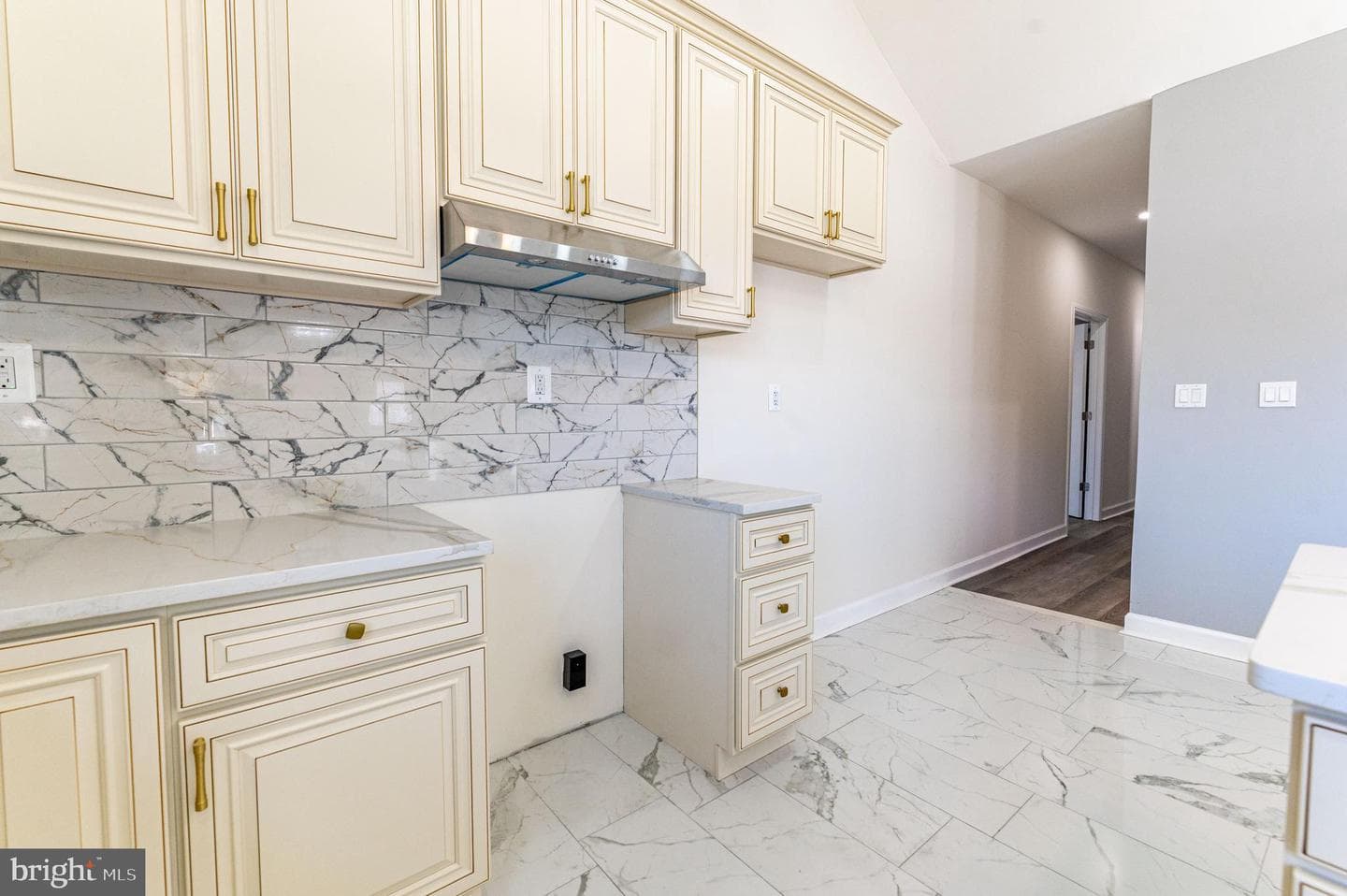 601 Fireline Road photo 10