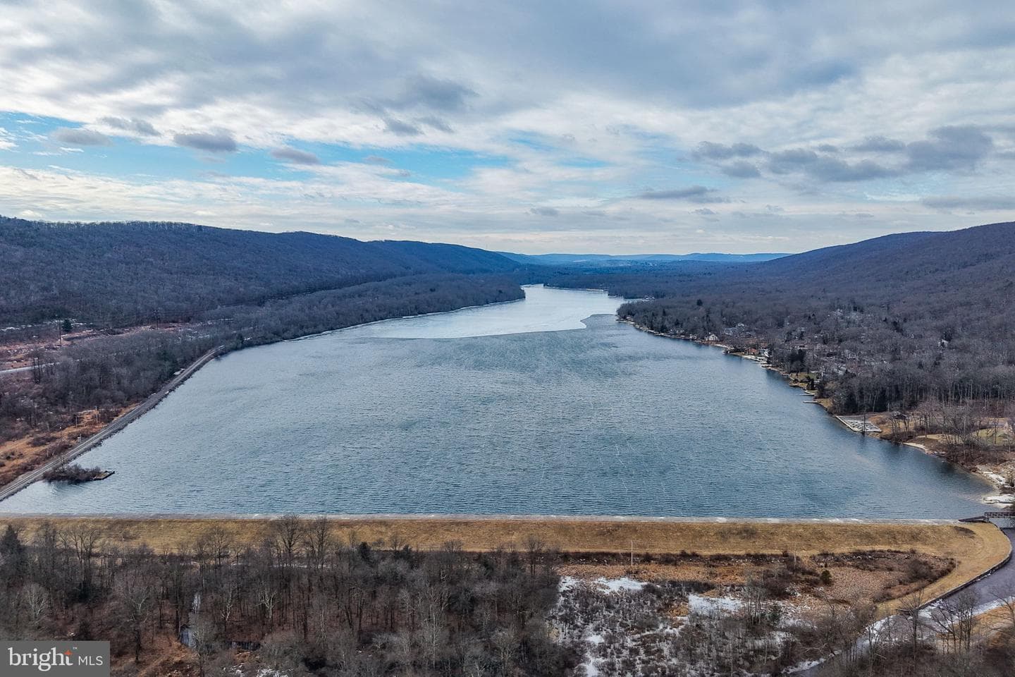 493 Lake Dr photo 103