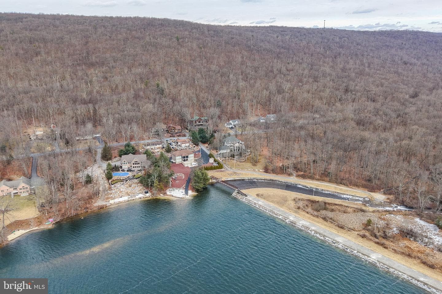 493 Lake Dr photo 105