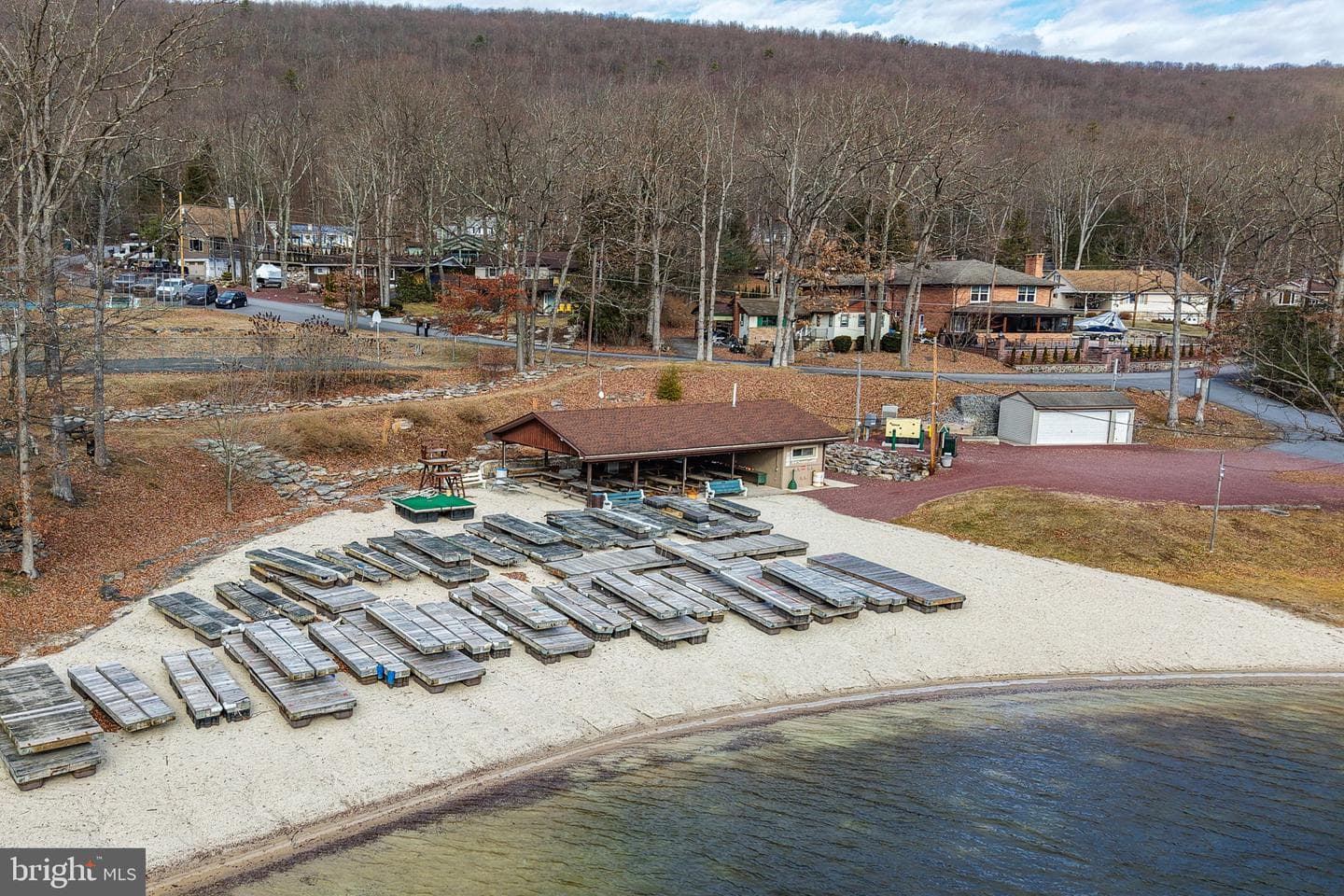 493 Lake Dr photo 110