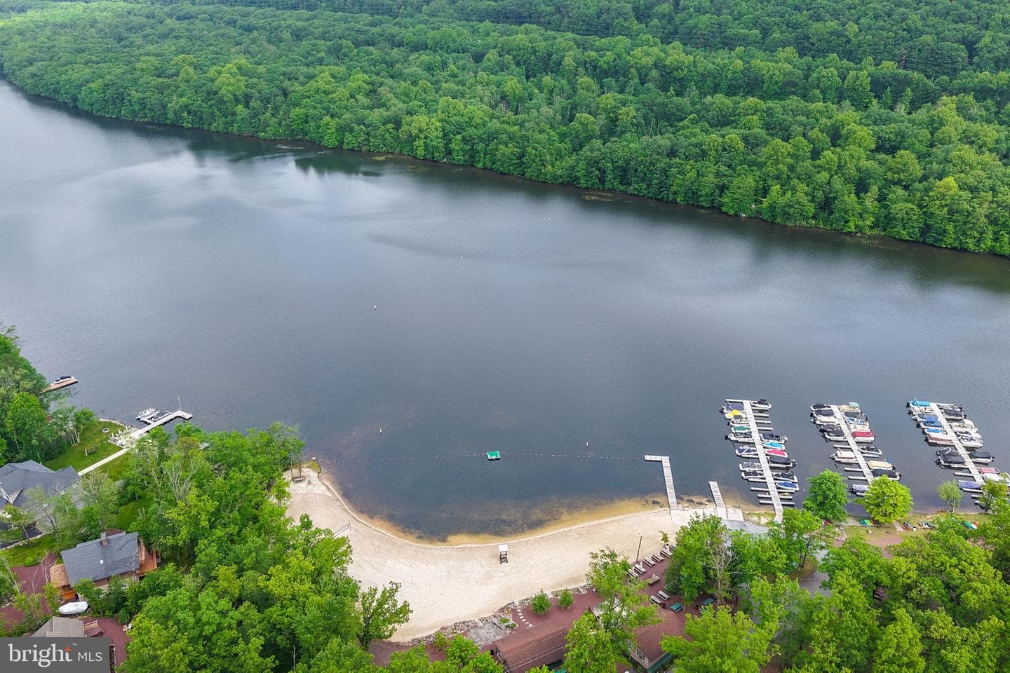 493 Lake Dr photo 126