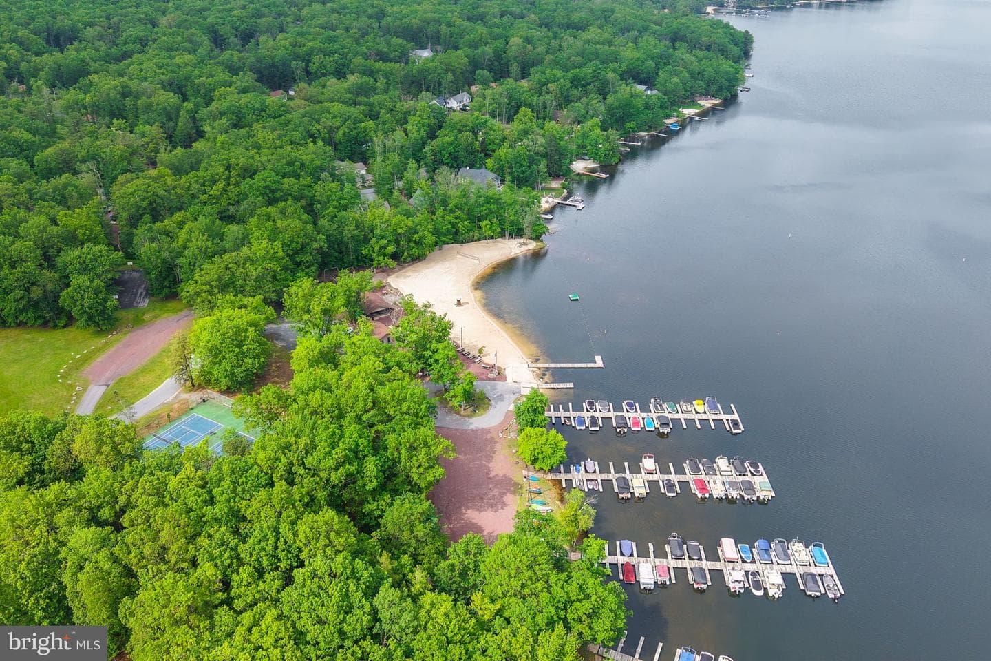 493 Lake Dr photo 128