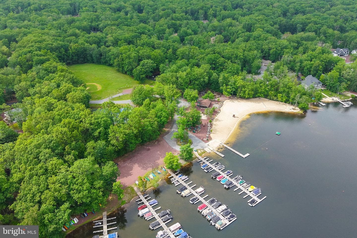 493 Lake Dr photo 129