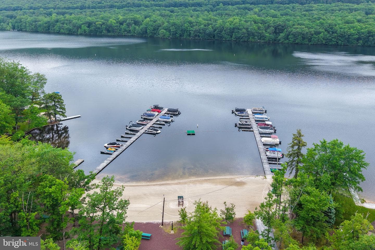 493 Lake Dr photo 130
