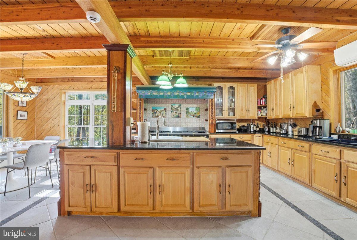 493 Lake Dr photo 36