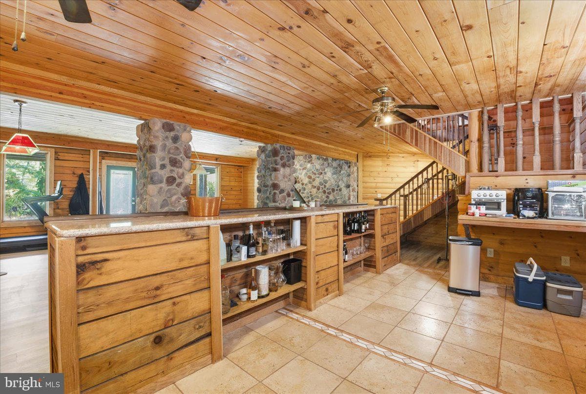 493 Lake Dr photo 73
