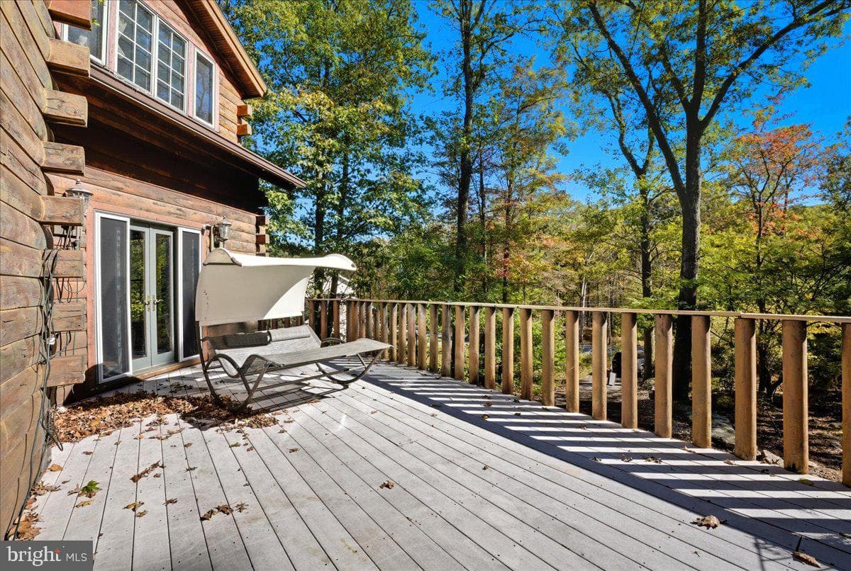493 Lake Dr photo 81