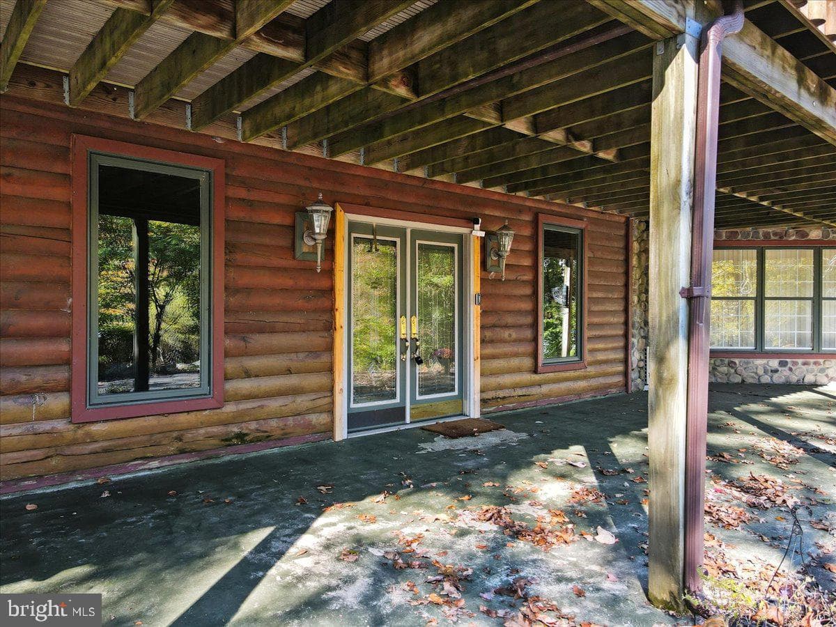 493 Lake Dr photo 88