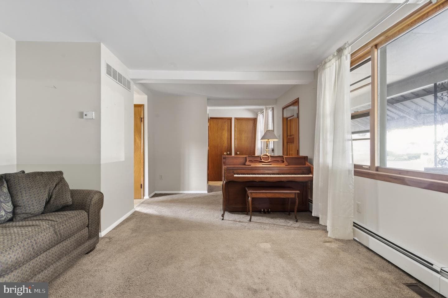 128 W Columbus Avenue photo 11