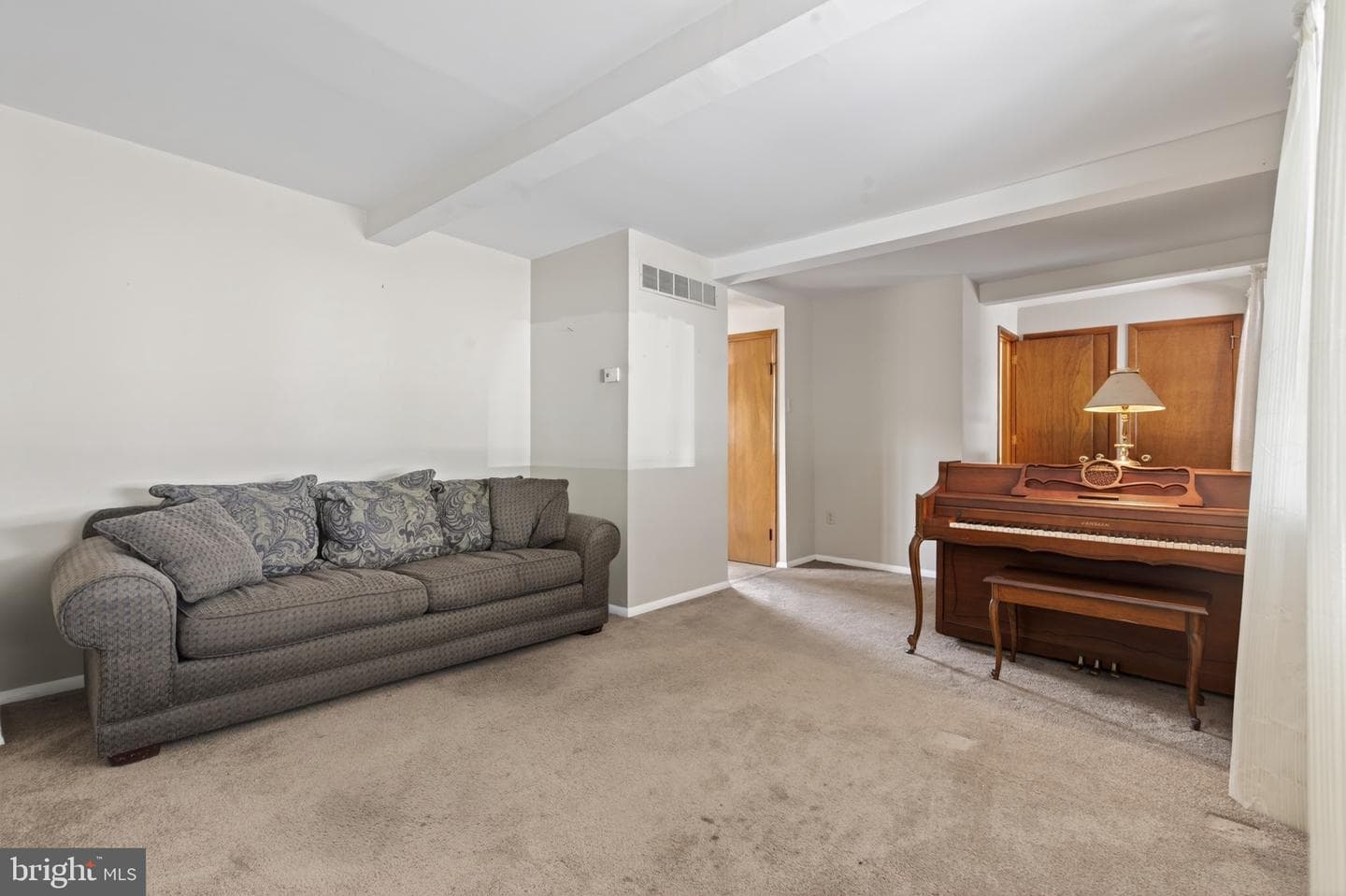 128 W Columbus Avenue photo 12