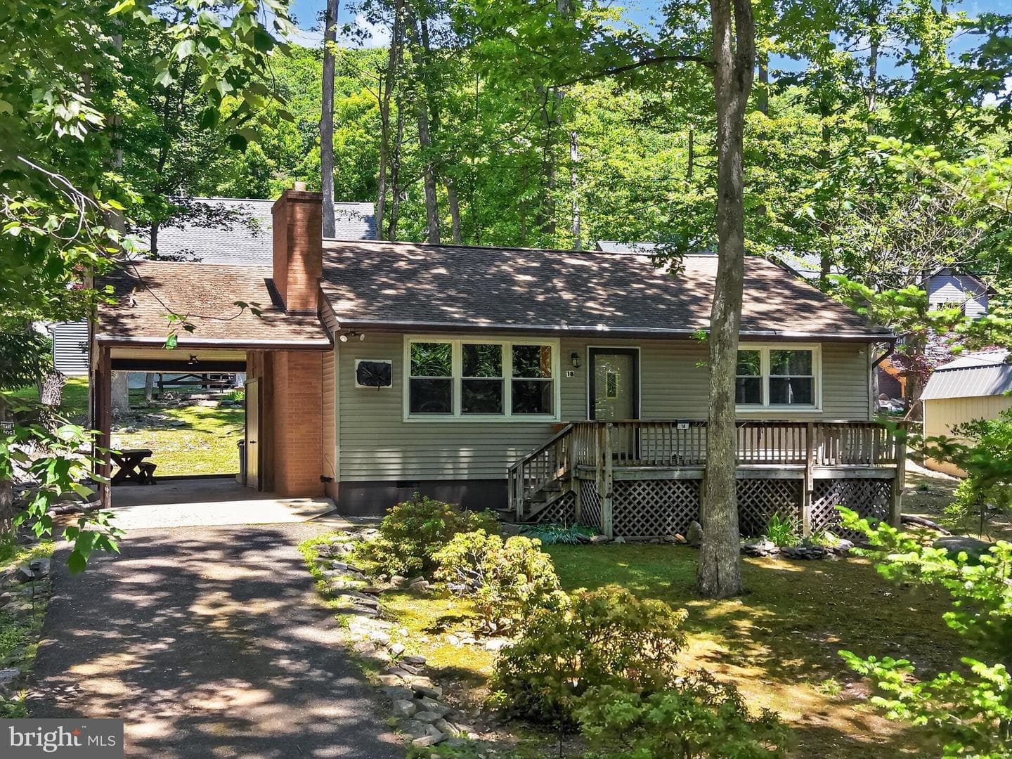 18 White Oak Road photo 4