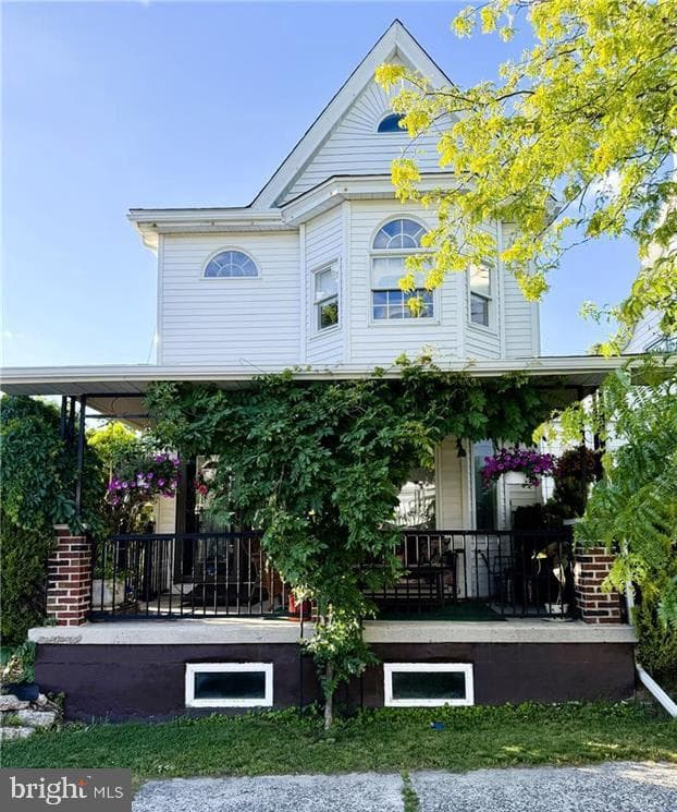 306 E White Street photo 1