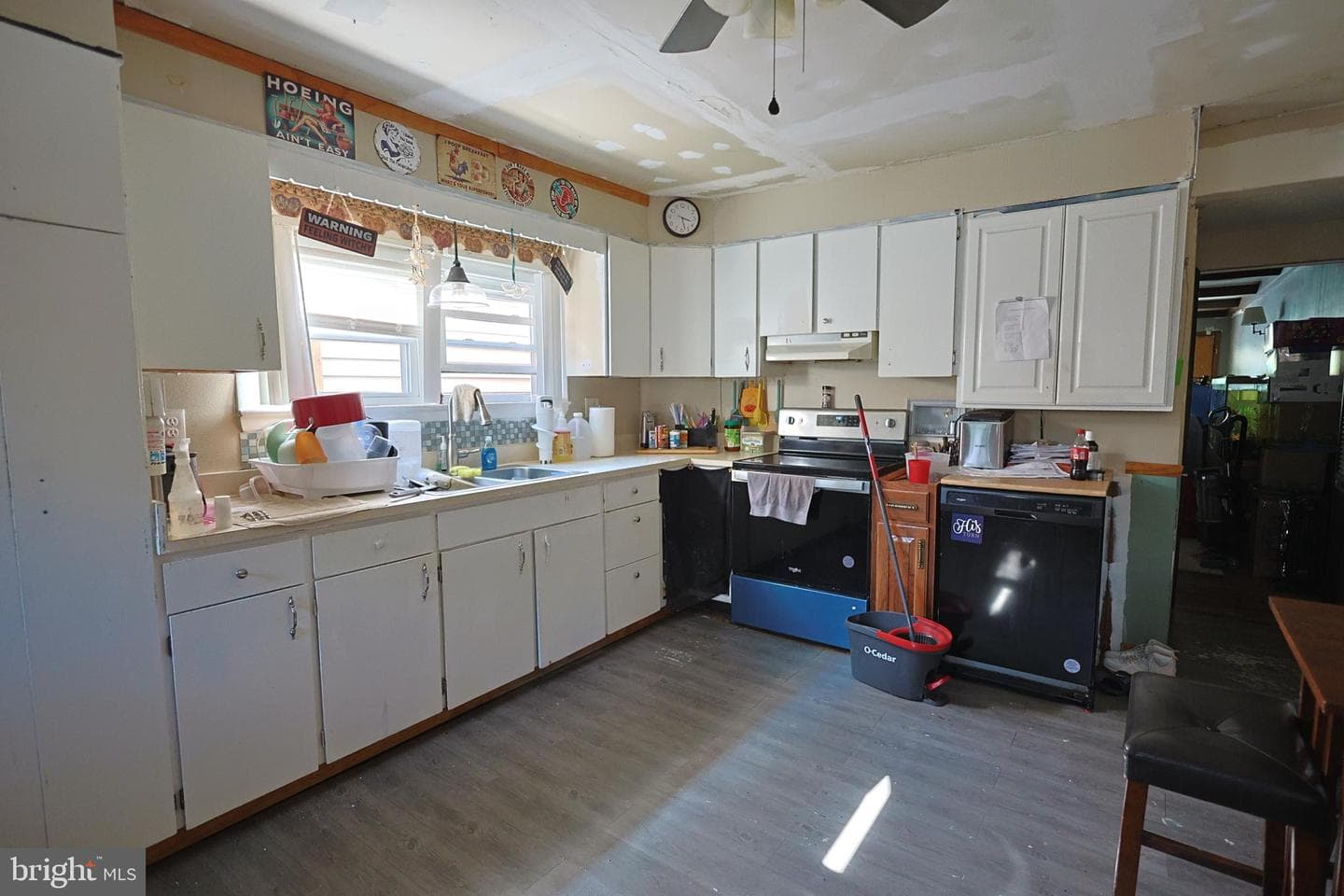 362 W Ridge St photo 5
