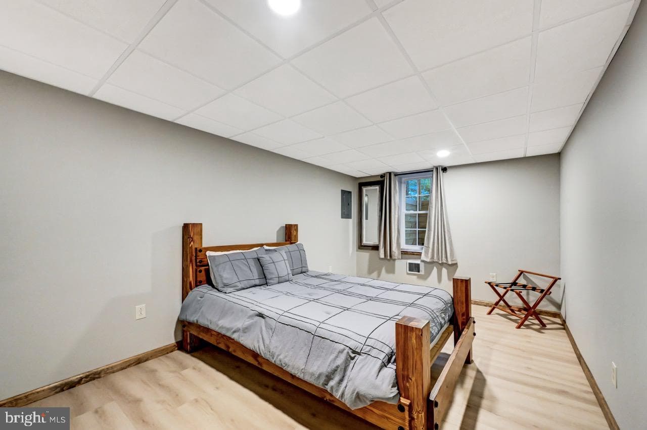 96 Wolf Road photo 76