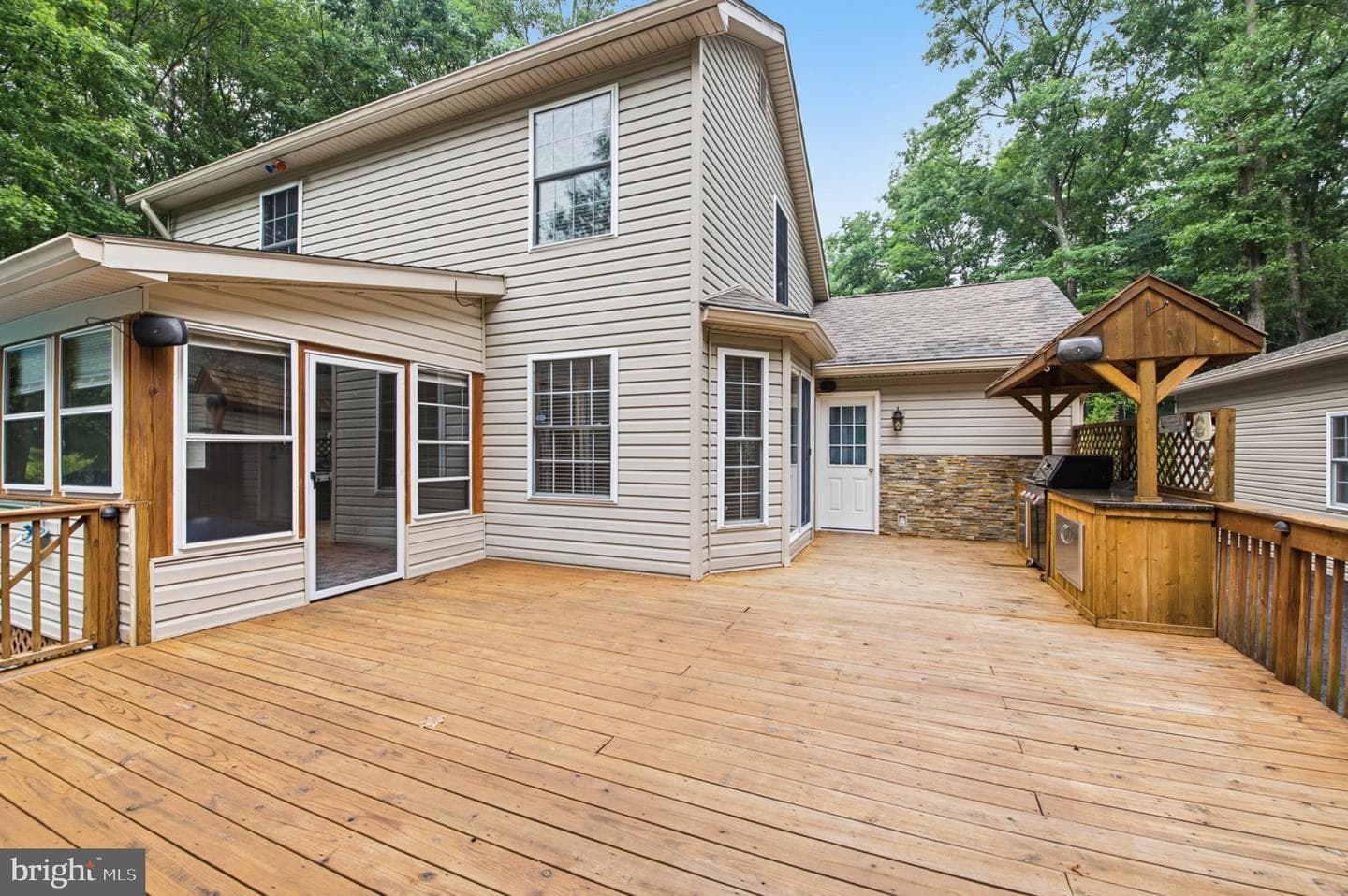 12 Sidney Mews photo 15