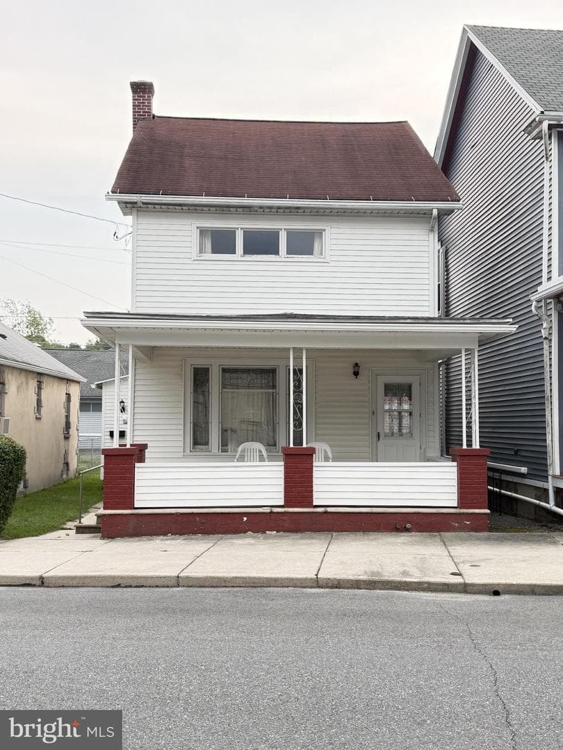 45 W Holland Street, Summit Hill