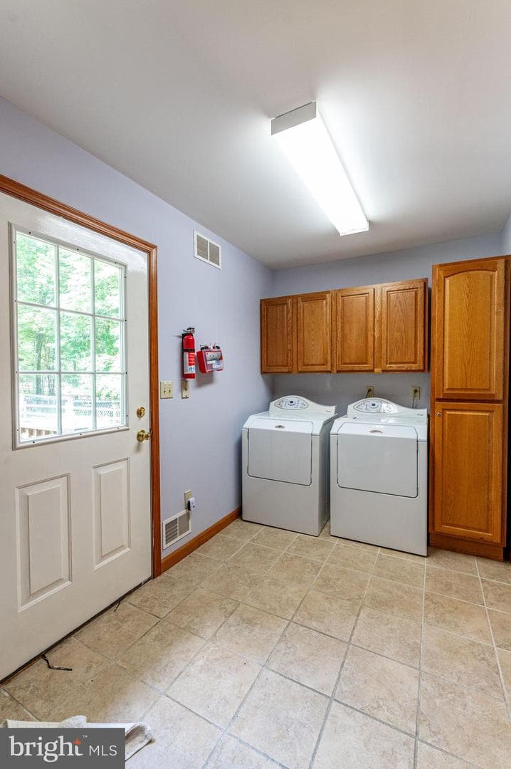 154 Bishop Circle photo 31