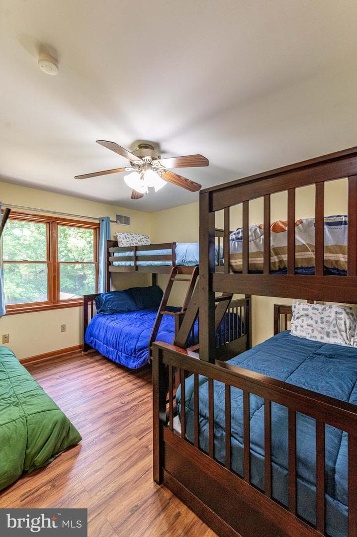 154 Bishop Circle photo 42