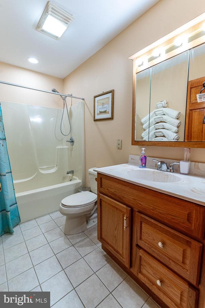 154 Bishop Circle photo 46