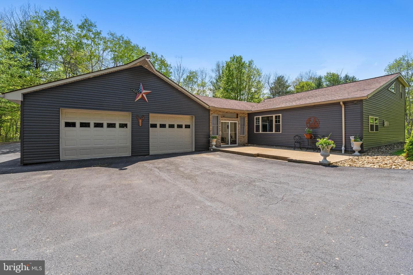 1328 Carrs Hill photo 38
