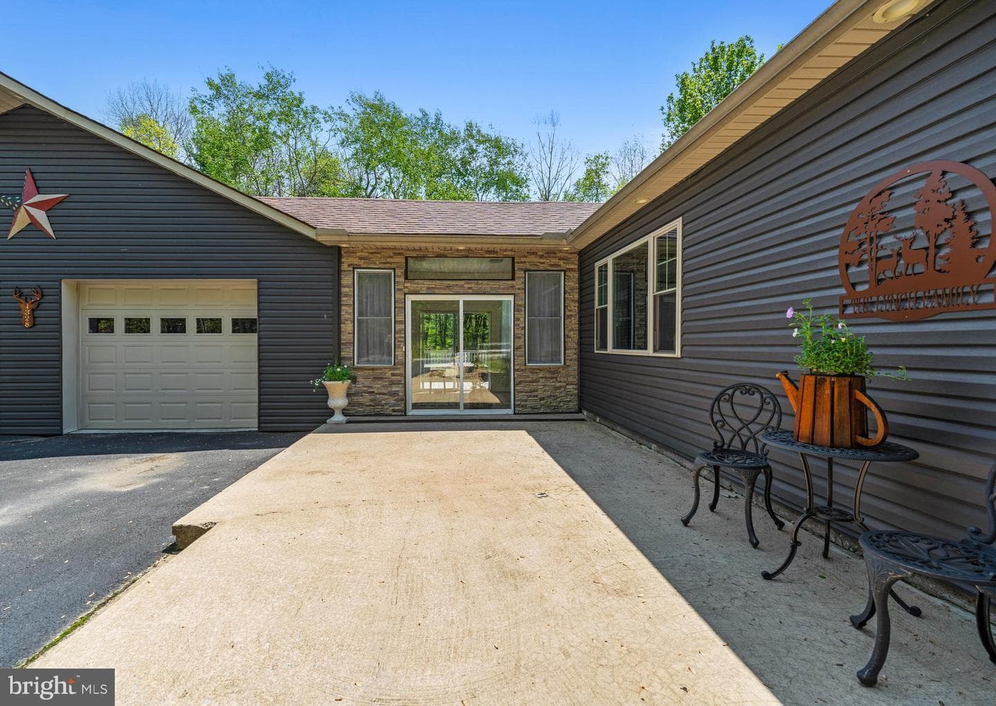 1328 Carrs Hill photo 43