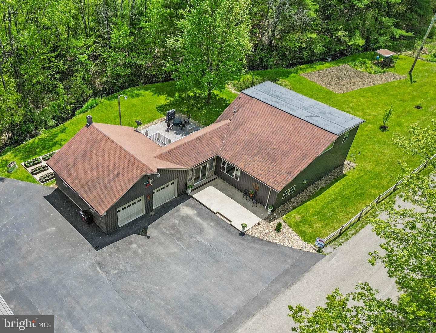 1328 Carrs Hill photo 6