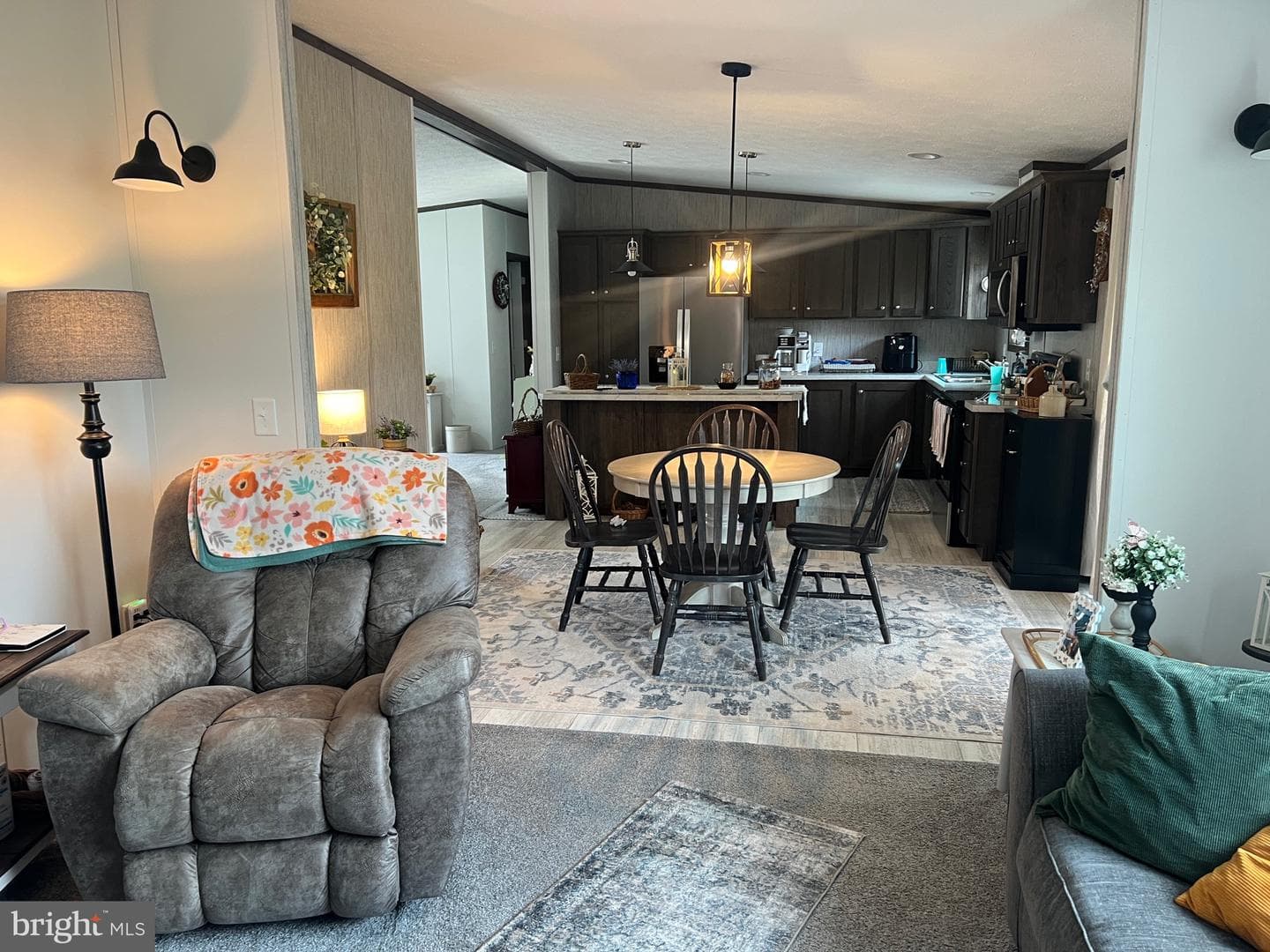 142 Meadow Lane photo 6
