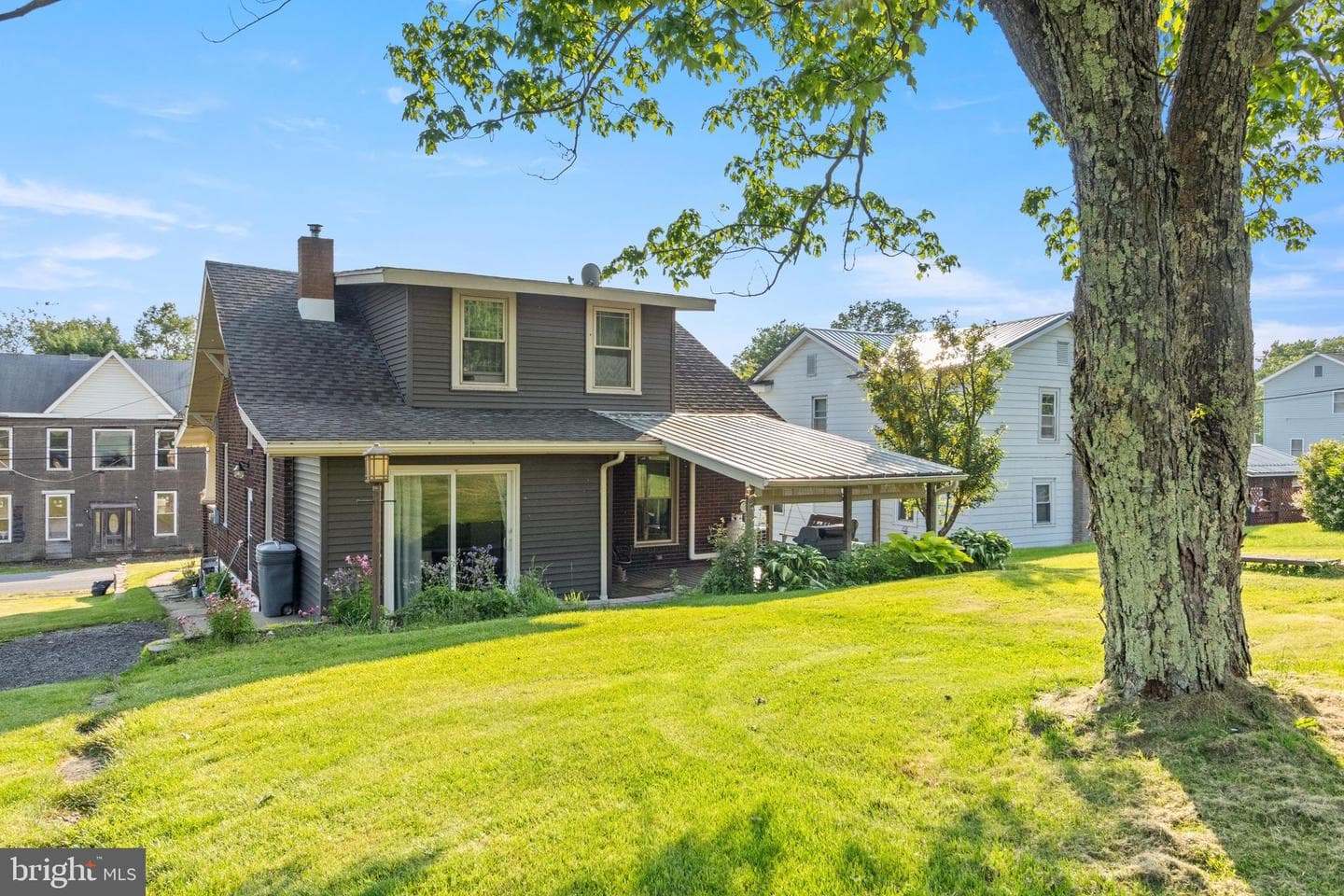 318 Clearfield Street photo 23