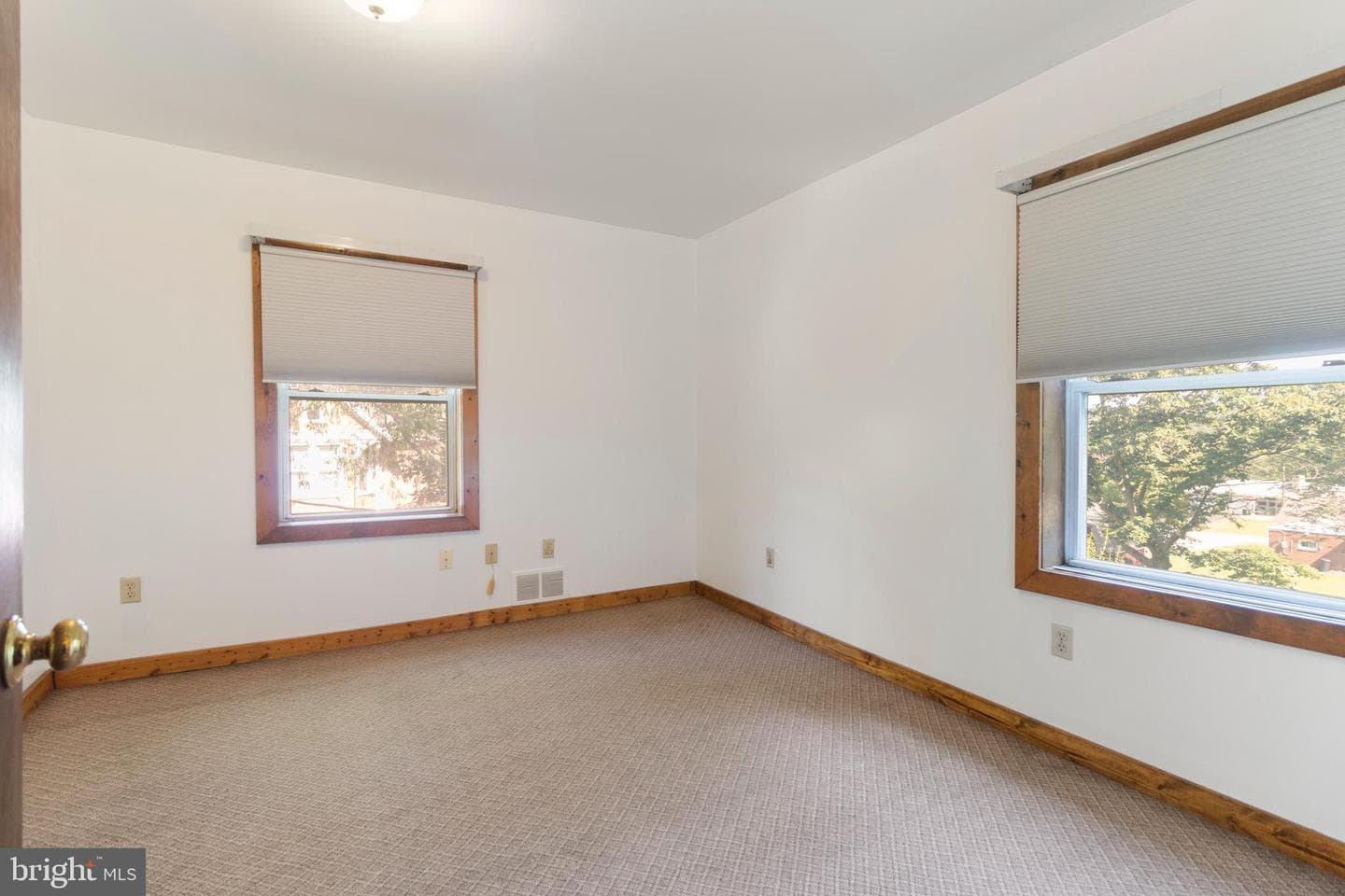 803 Walton Street photo 13