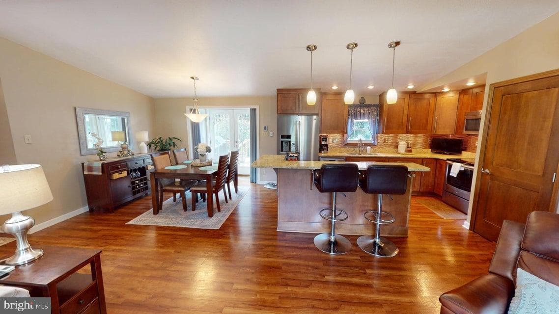 70 Sloping View Drive photo 30
