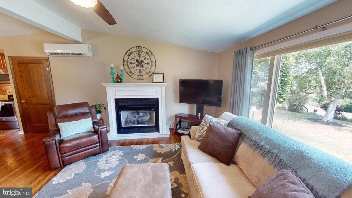 70 Sloping View Drive photo 36