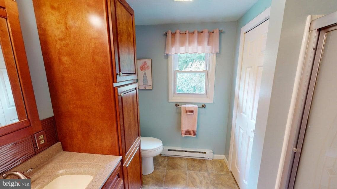 70 Sloping View Drive photo 42