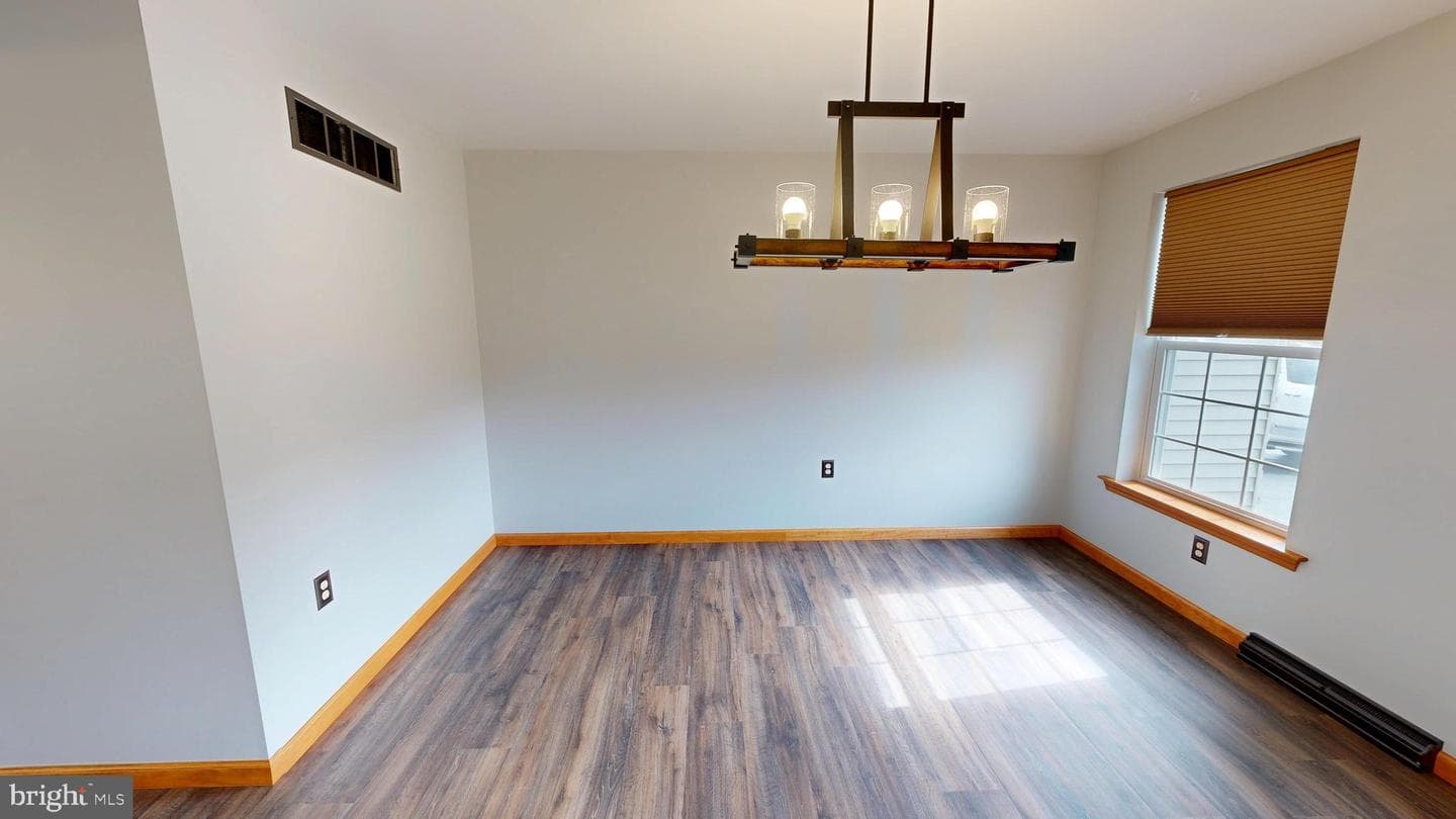 129 Erickson Drive photo 16