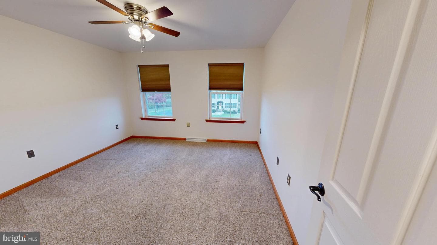 129 Erickson Drive photo 80