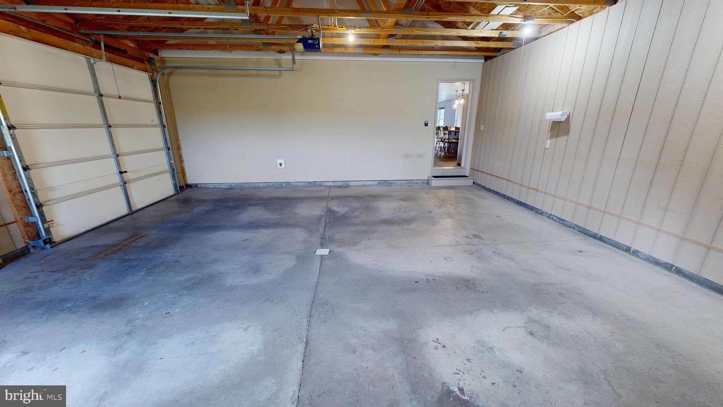 129 Erickson Drive photo 98