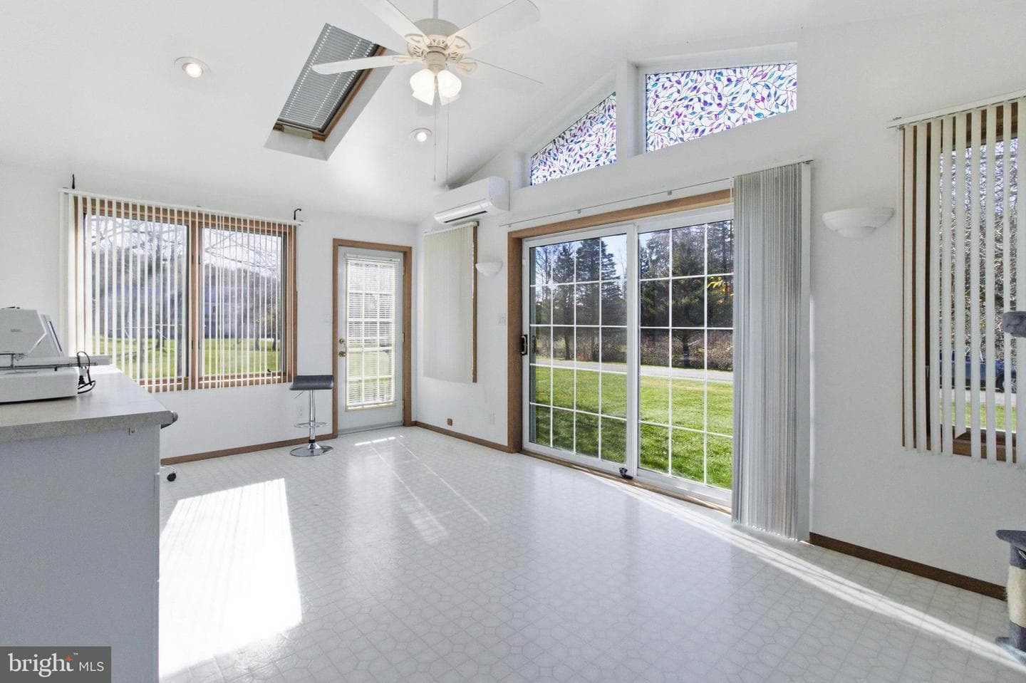 82 Ridge Street photo 42