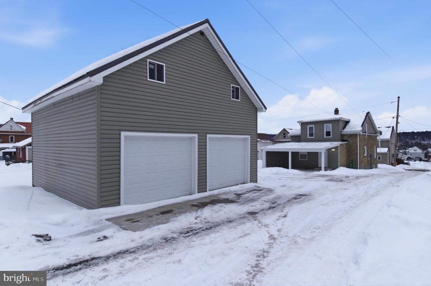 324 W 6th Avenue photo 3
