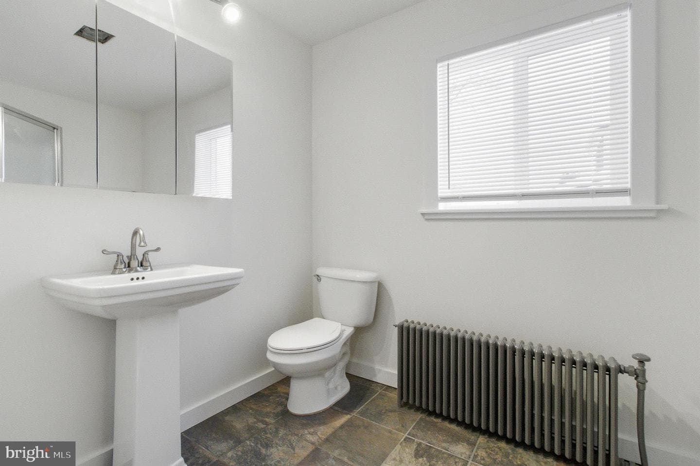 324 W 6th Avenue photo 6