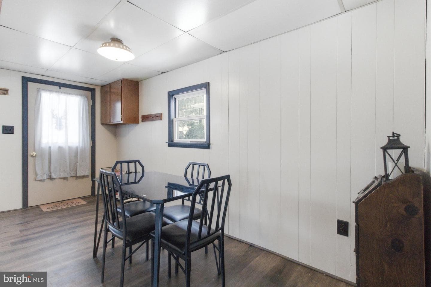 715 Nichols Street photo 5