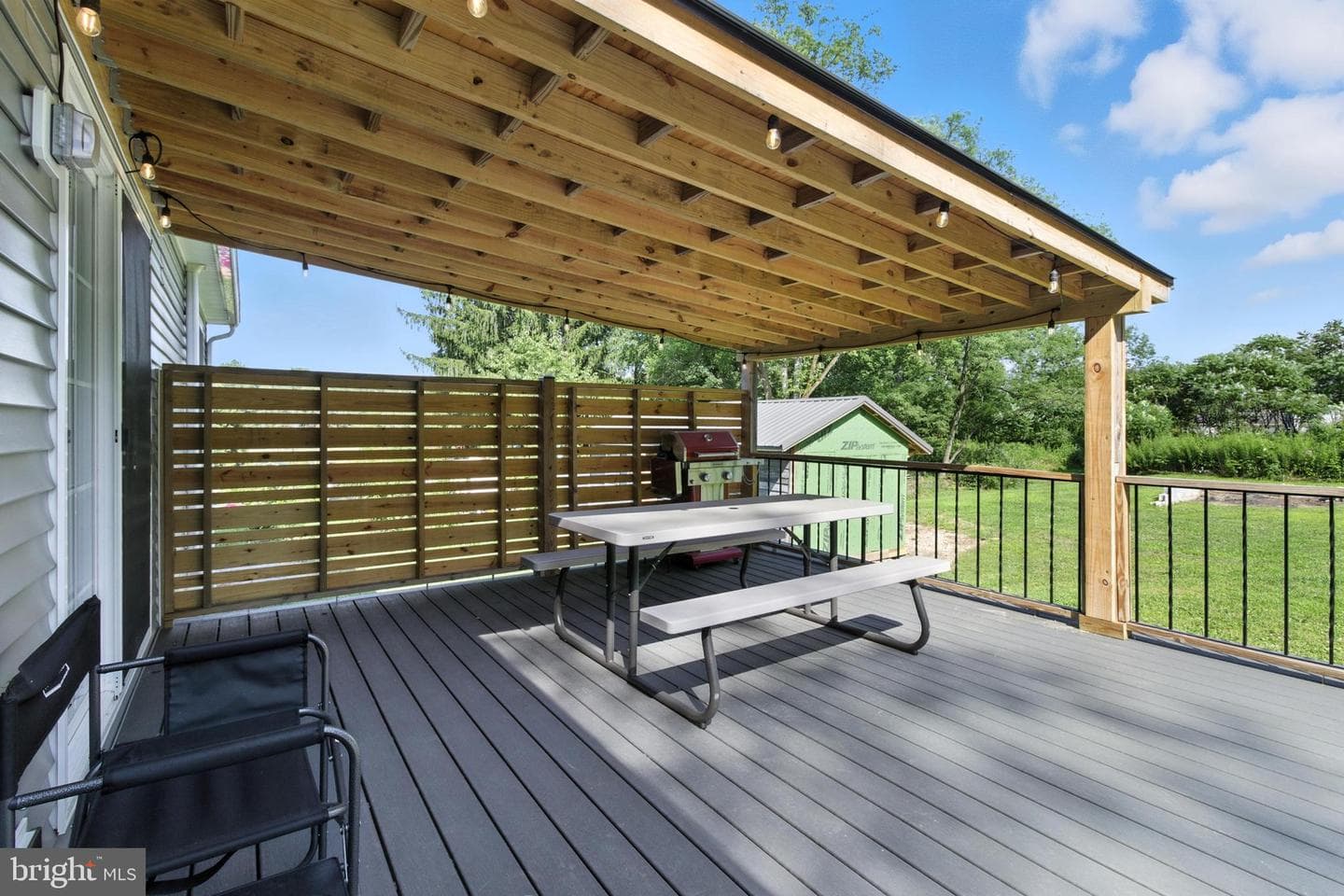 61 Pry Avenue photo 28