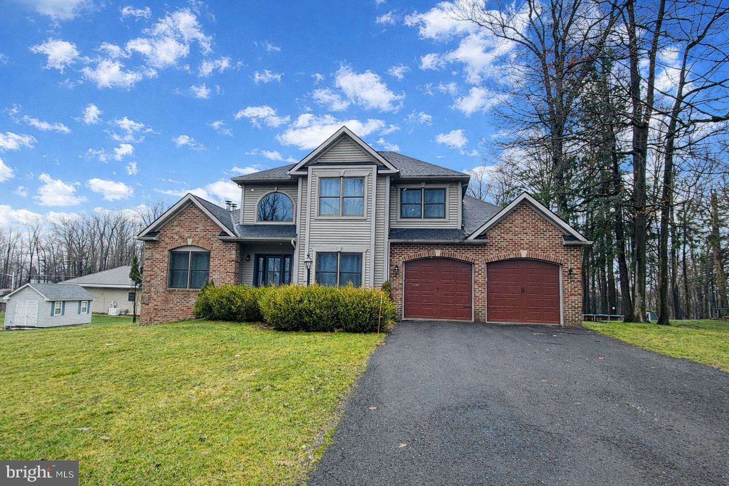 2962 Bay Road photo 1