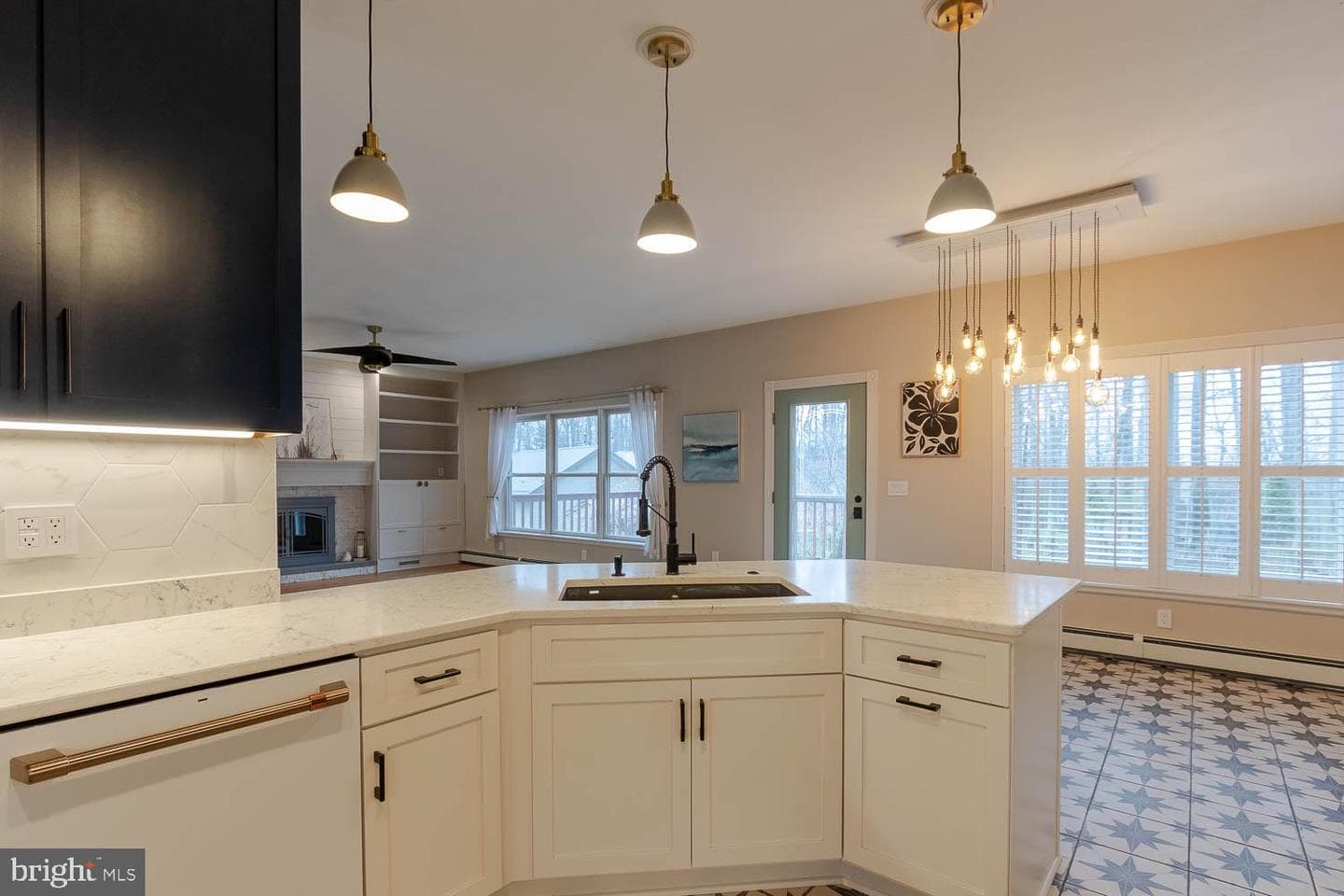 2962 Bay Road photo 10