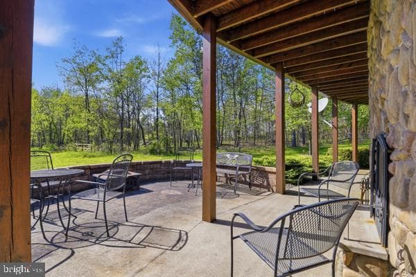 276 Turner Rd photo 8