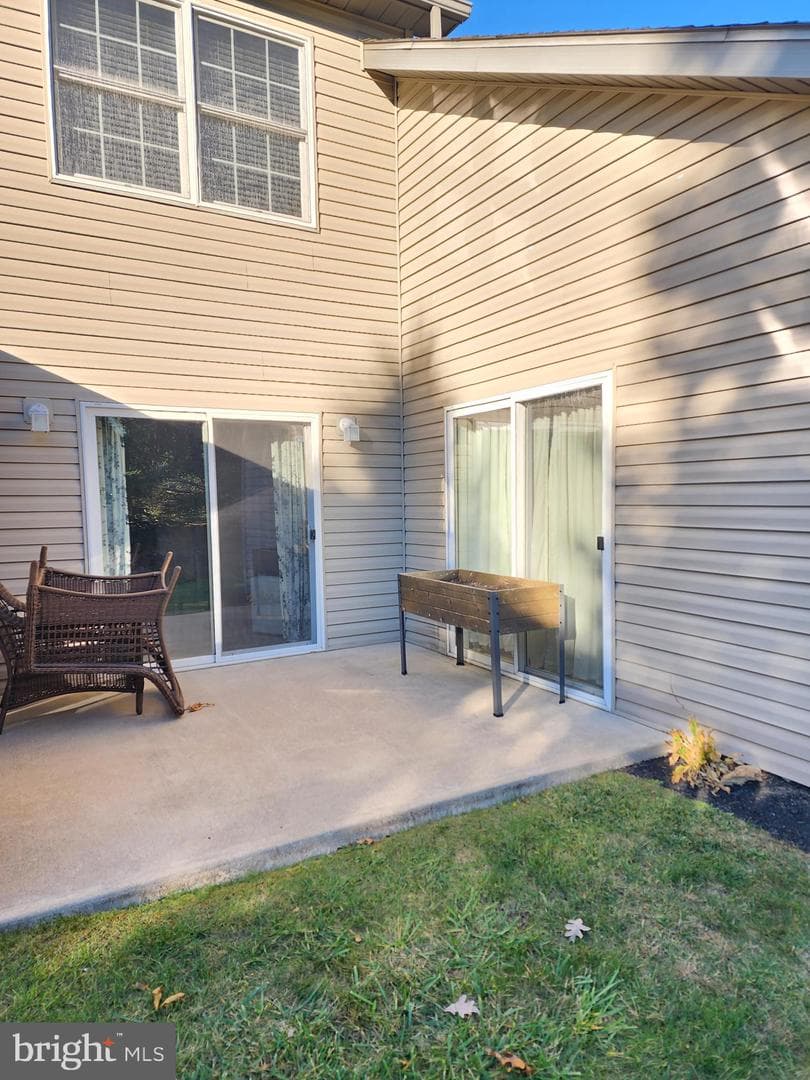 139 Winchester Court photo 28