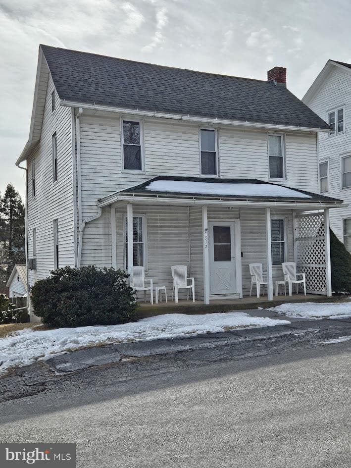 372 E High Street photo 2