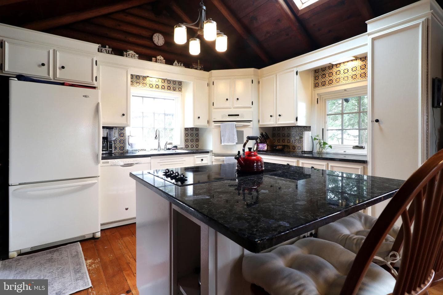 448 Hecla Road photo 11