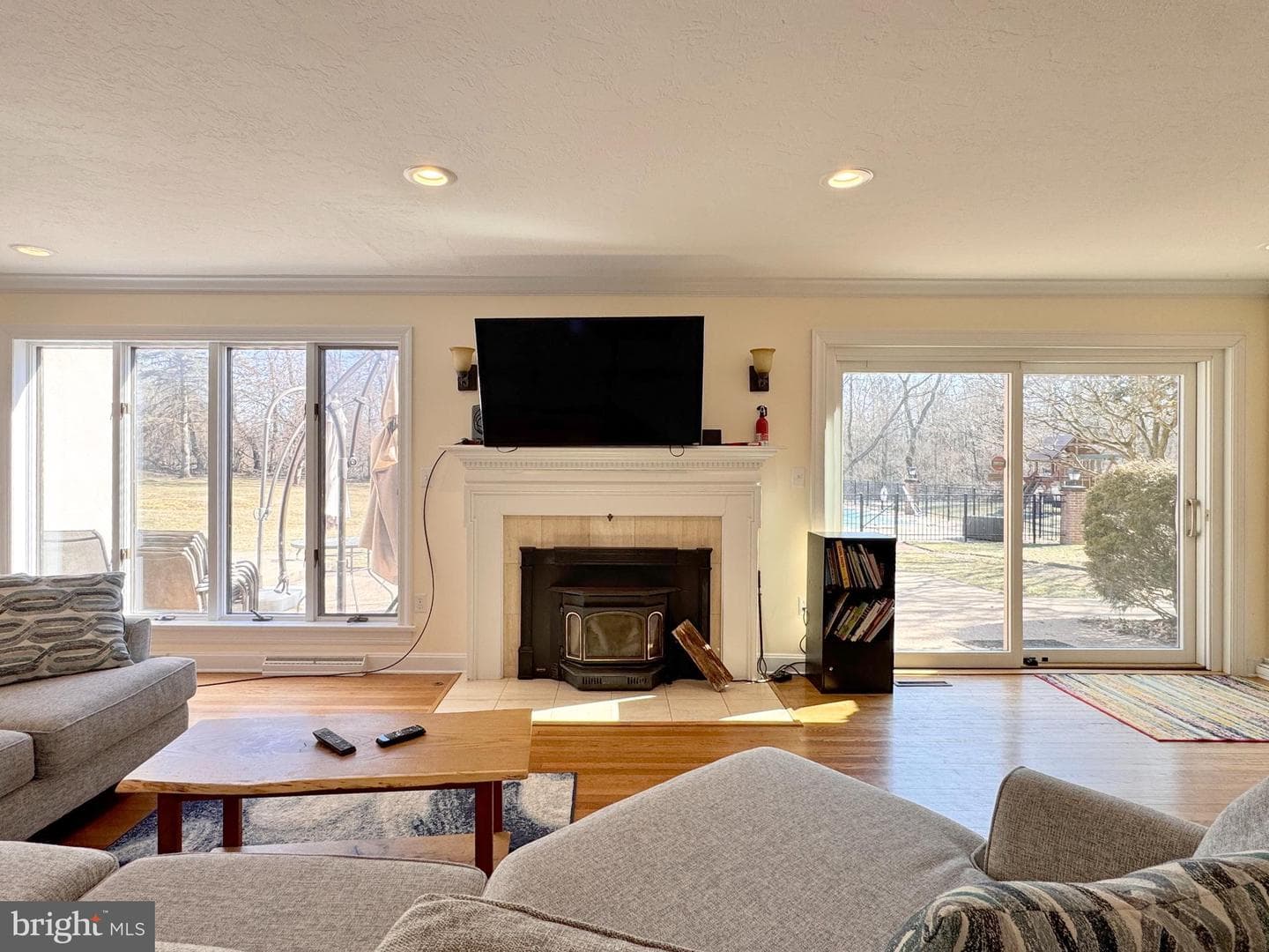 2610 Sleepy Hollow Drive photo 17