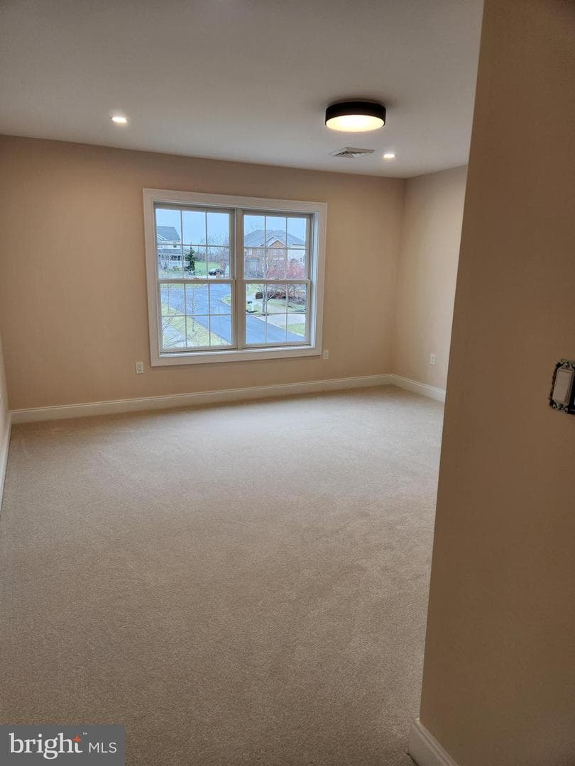 240 Banyan Drive photo 30