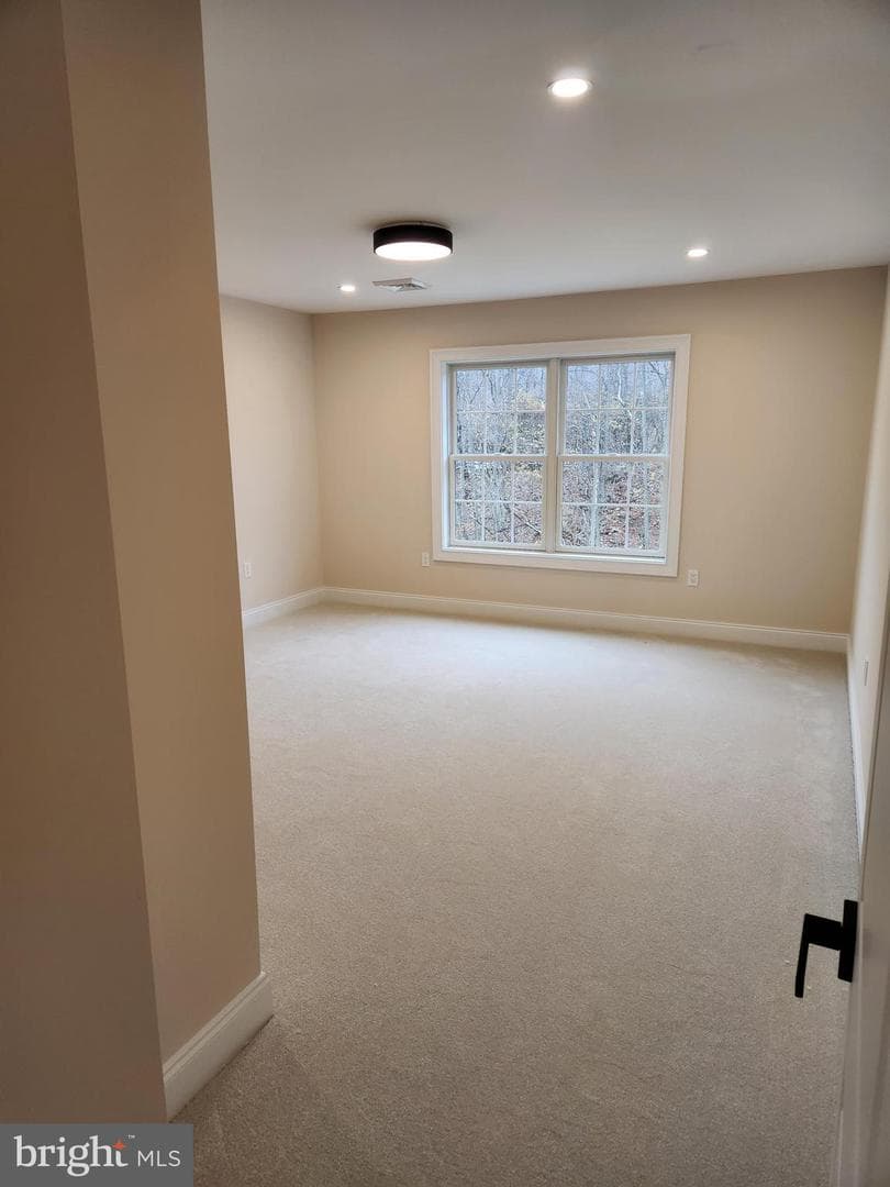 240 Banyan Drive photo 36