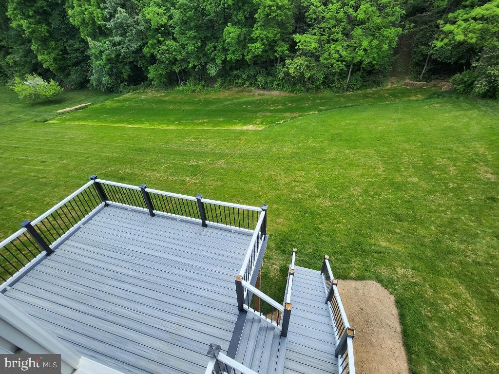 240 Banyan Drive photo 39